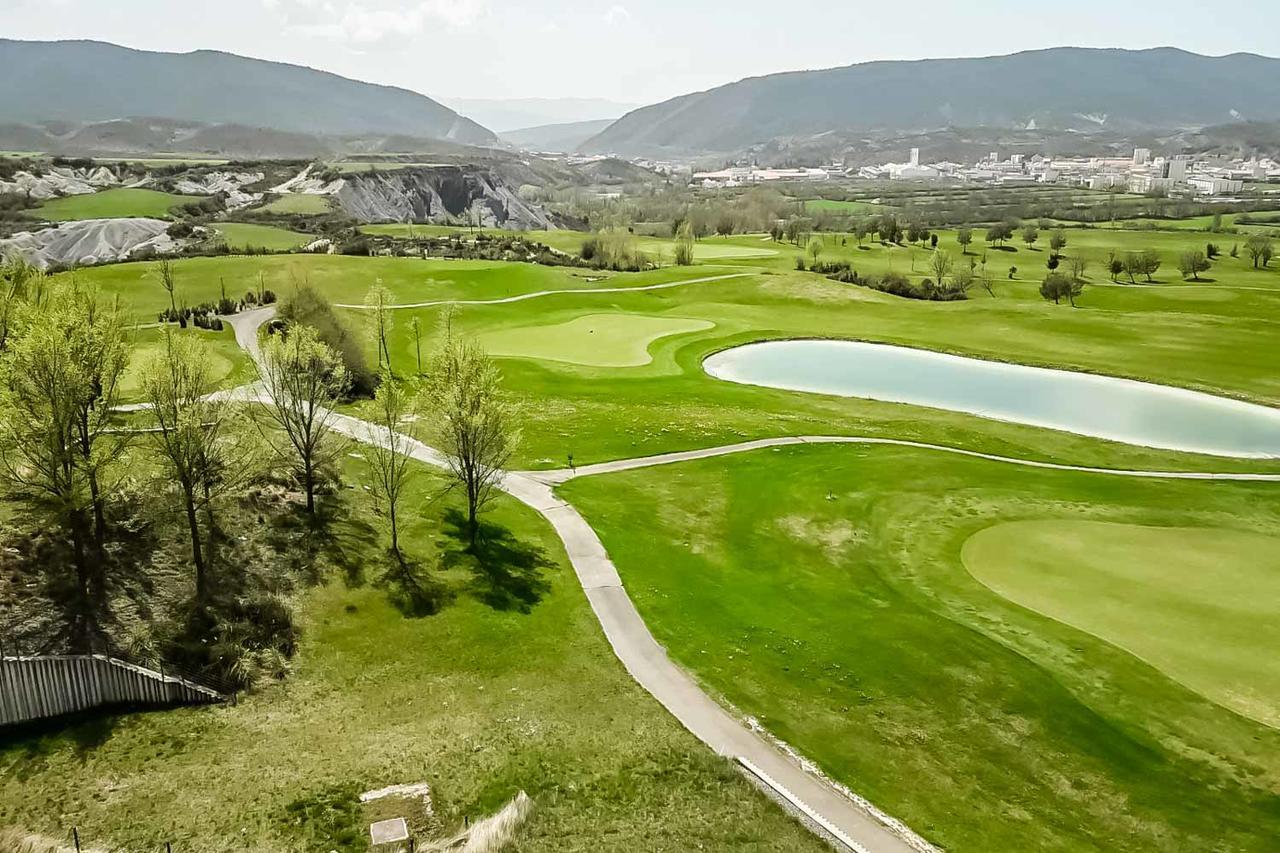 ​Exe Las Margas Golf 라타스 외부 사진